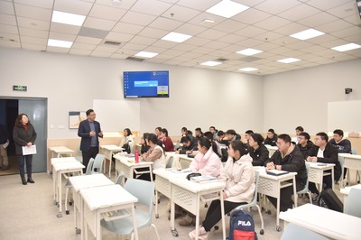 新学期新气象 我校开展开学第一课巡课工作，全面保障教学服务